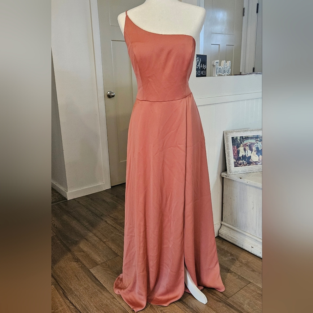 NWT'S - DAVIDS BRIDAL/CELEBRATE- Long Bridesmaid/Formal Dress - Size 8
